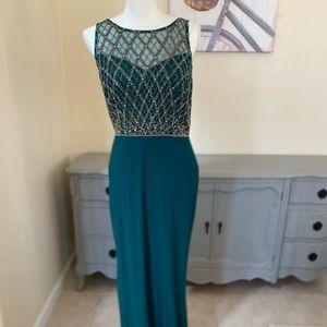 Adrianna Papell Emerald Green Dress Size 8